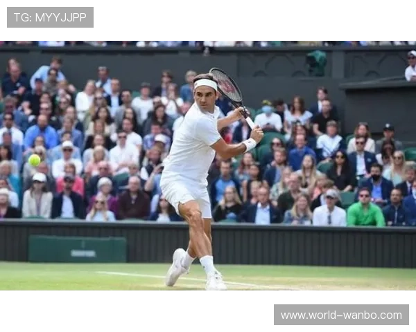 网球传奇费德勒宣布退役，回顾辉煌生涯与历史成就